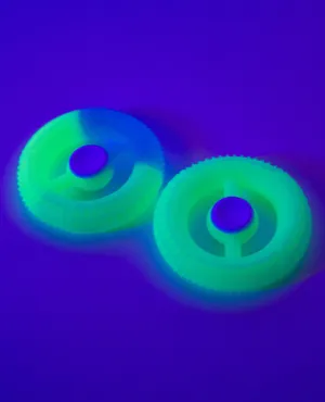 GLOW IN THE DARK SPINNER