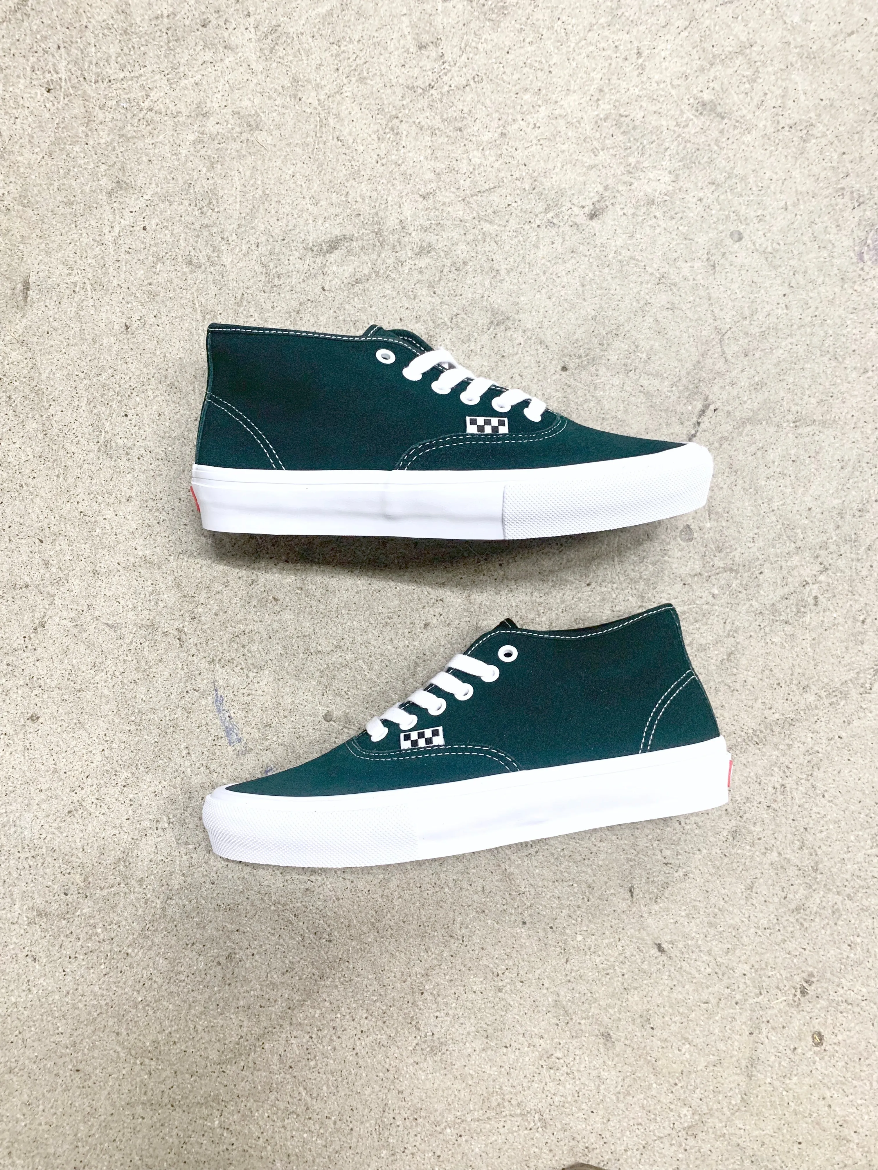 Vans Skate Authentic Mid: Dark Forest